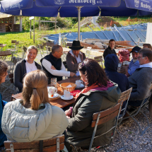 2023_Theaterausflug_08 Am Hennererhof