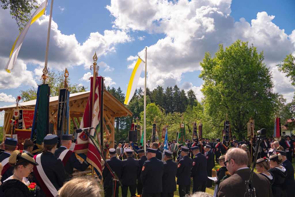 Gottesdienst im Rottmayr Obstgarten